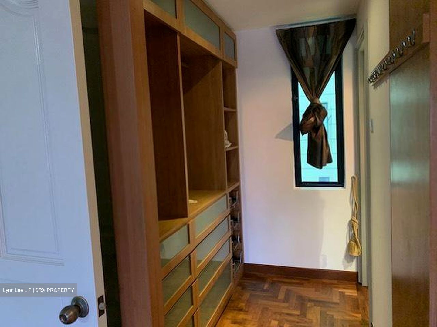 Park East (D15), Condominium #575702251